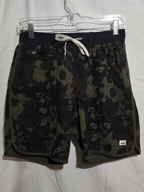 Vuori V330 Men's Bank Shorts - Black Gray Camo - Sz S*
